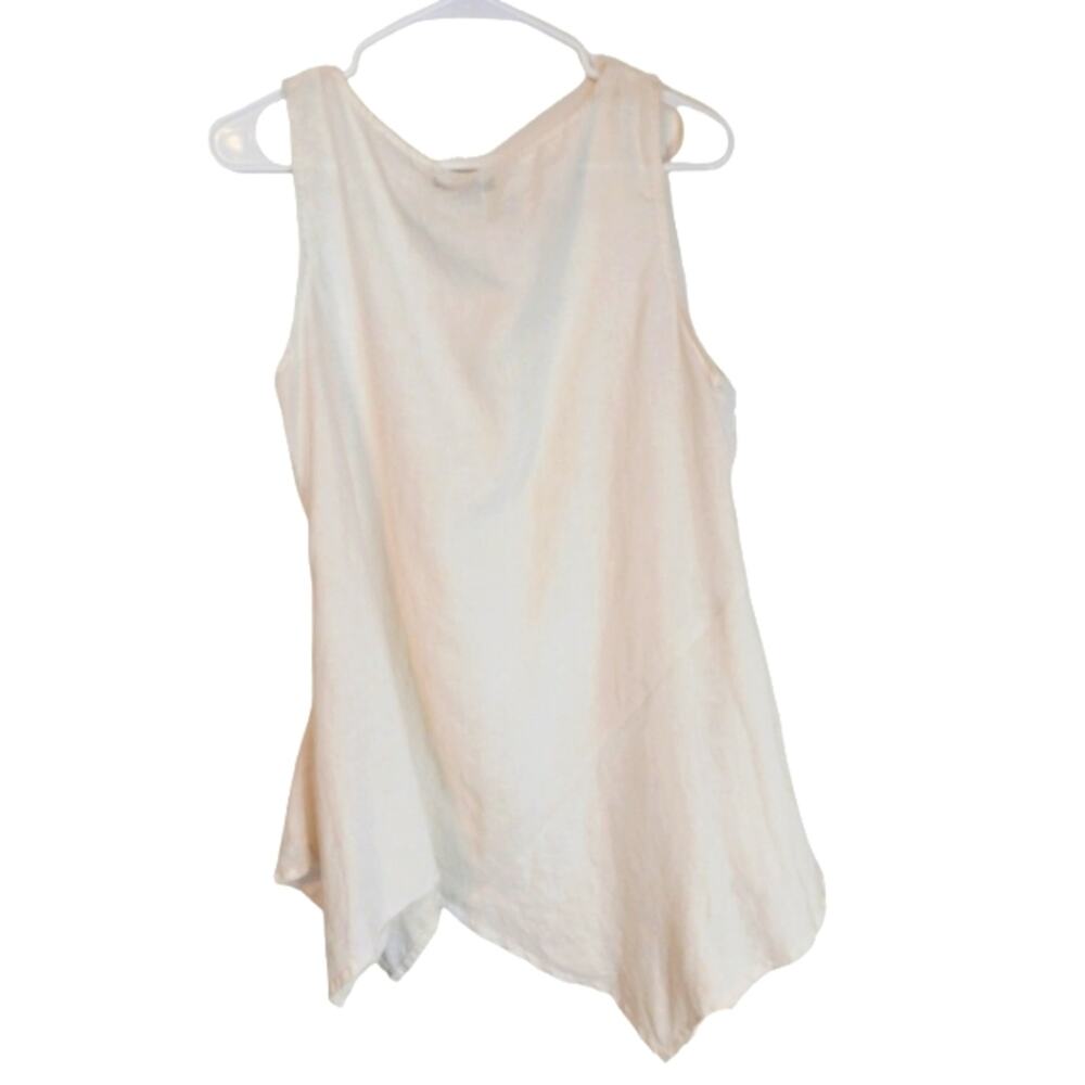 For Cynthia 100% linen ivory asymmetrical top. Size M - Picture 2 of 6